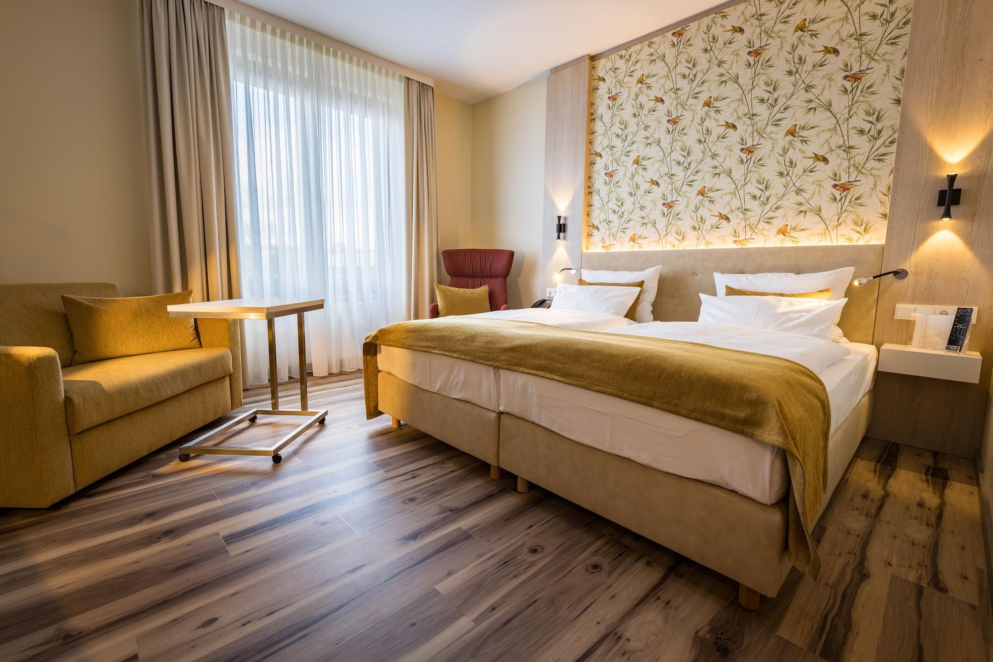First Inn Hotel Zwickau Kültér fotó