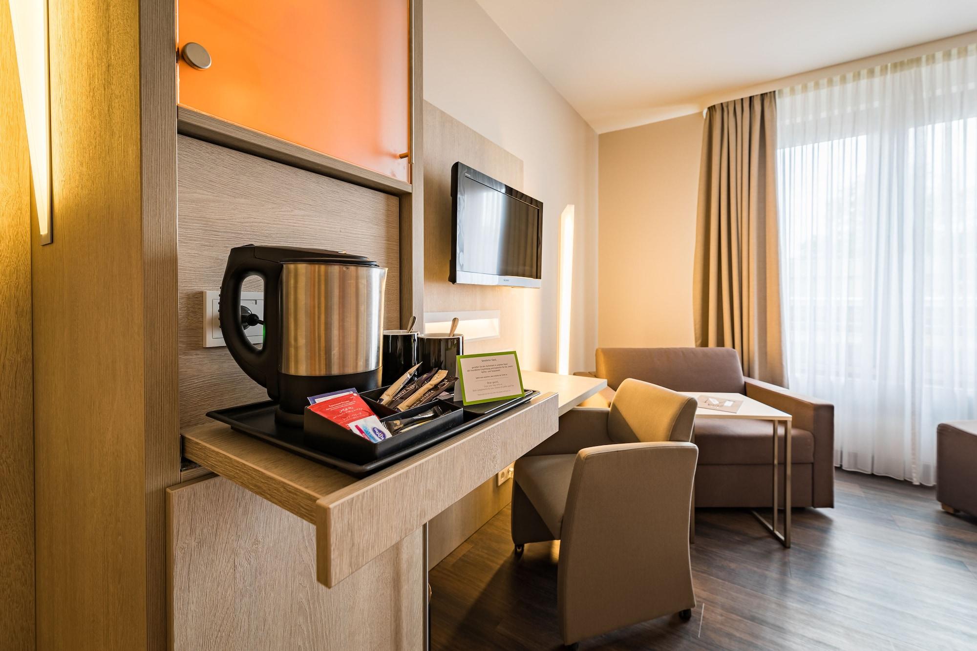 First Inn Hotel Zwickau Kültér fotó