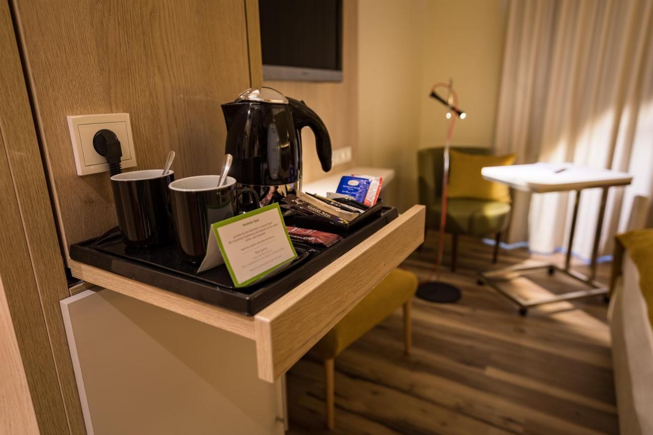 First Inn Hotel Zwickau Kültér fotó