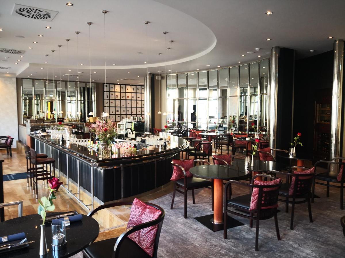 First Inn Hotel Zwickau Kültér fotó