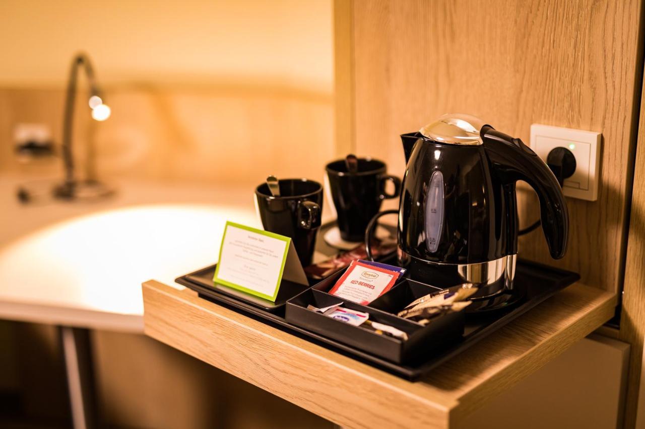 First Inn Hotel Zwickau Kültér fotó