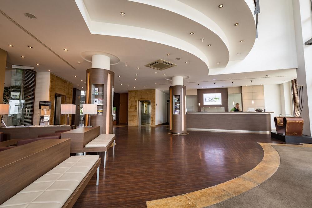 First Inn Hotel Zwickau Kültér fotó