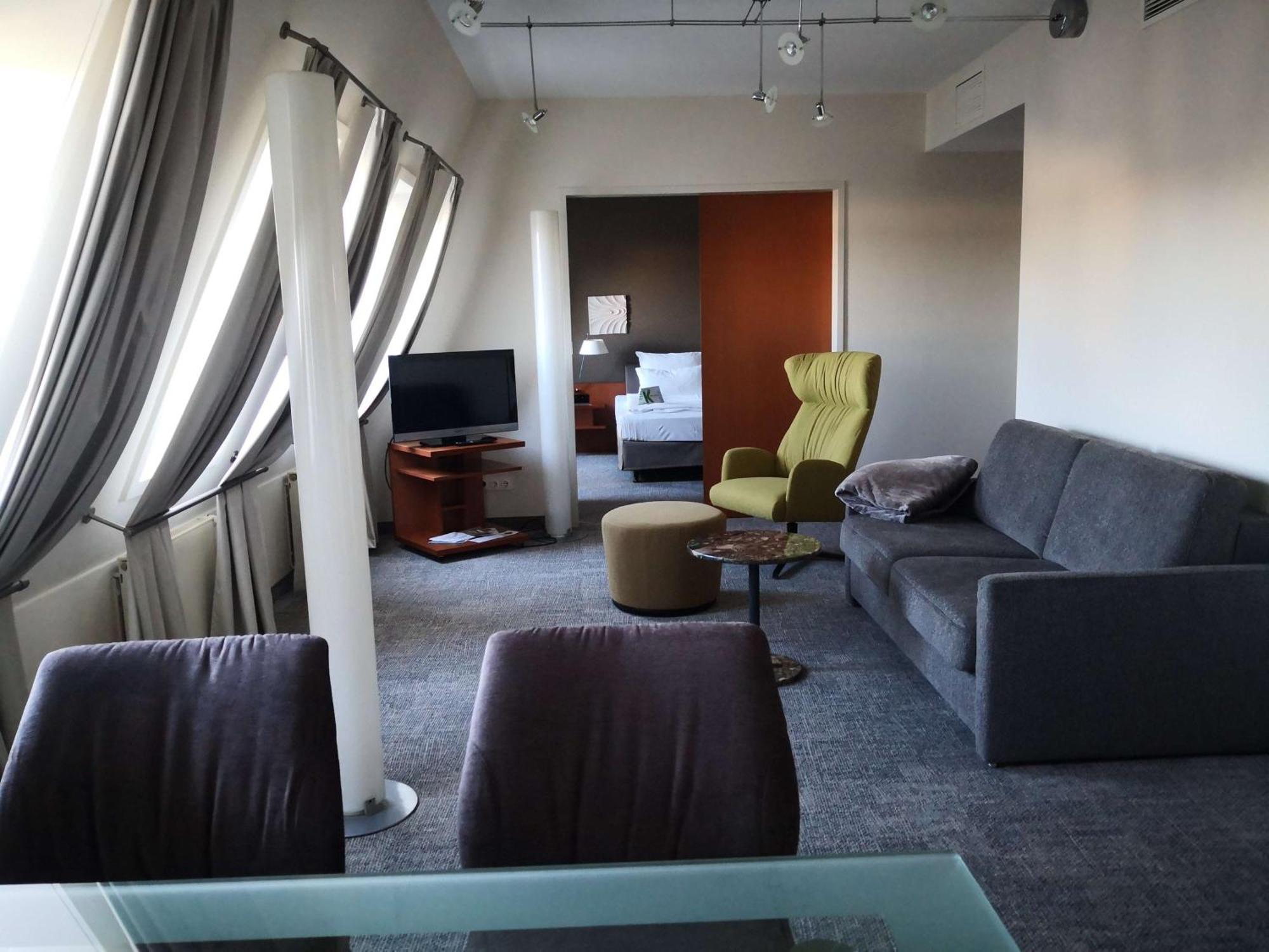 First Inn Hotel Zwickau Kültér fotó