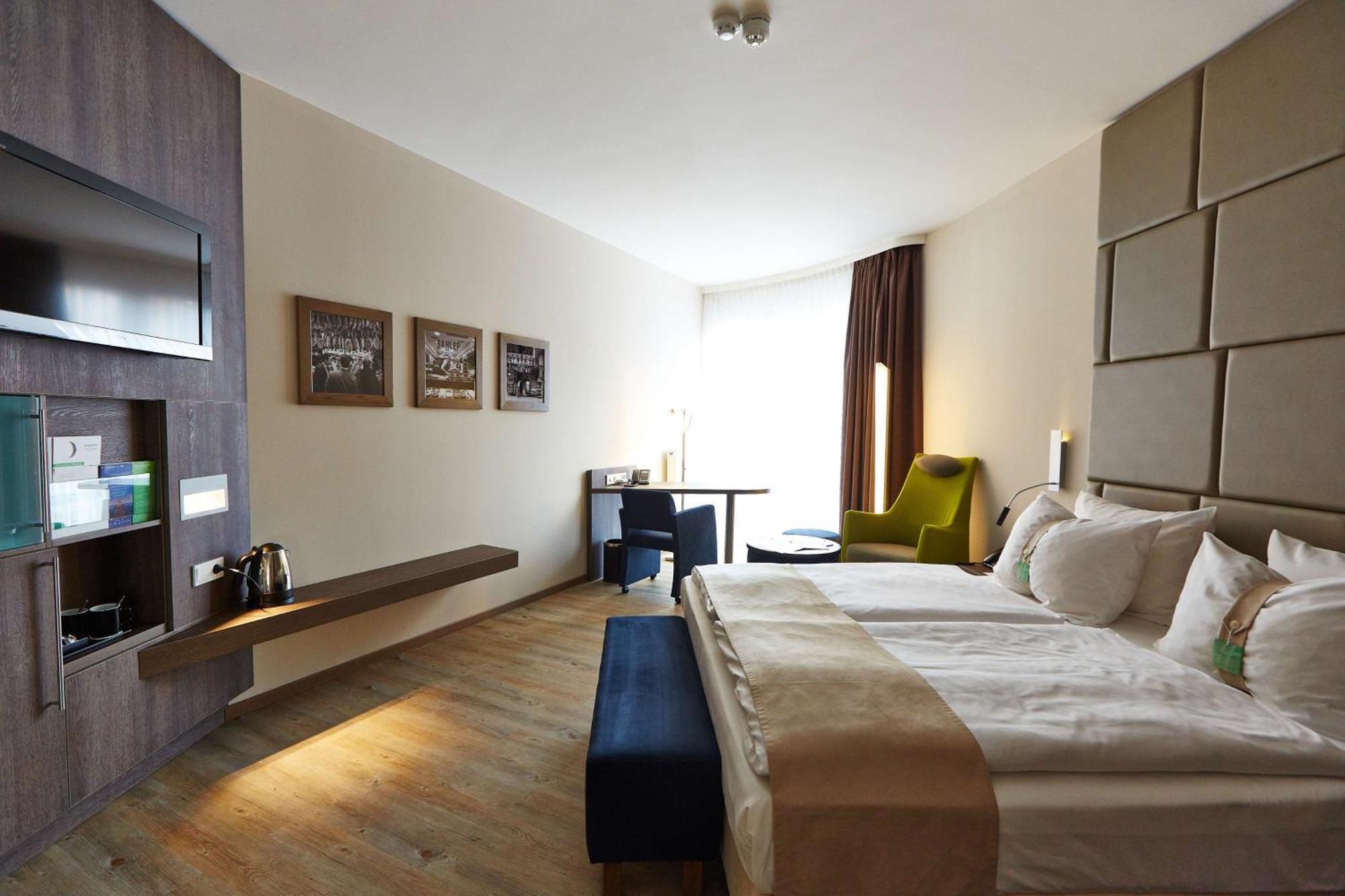 First Inn Hotel Zwickau Kültér fotó